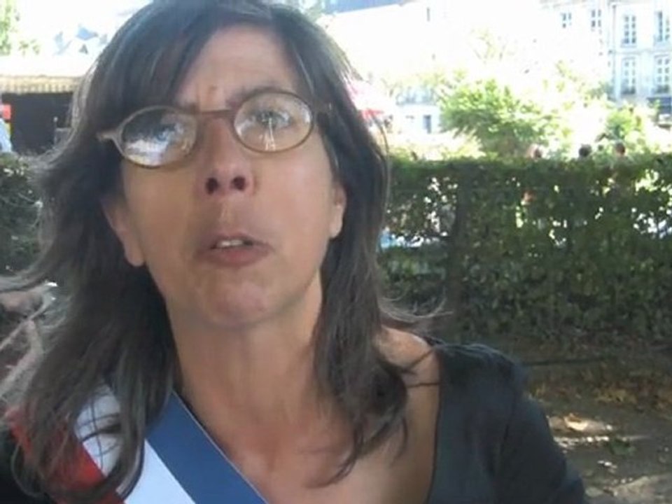 Colette Gissot au rassemblement de soutien à YO - 30 sept.2011