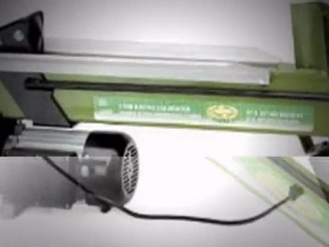 At Best Electric Log Splitter Reviews we help take all the guess work out of purchasing your new electric log splitter so that you can spend less back breaking hours chopping wood.