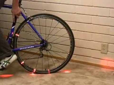 Revolights, des DELs sur les roues de vélo