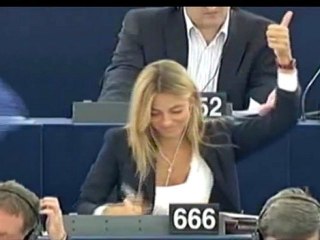 Barbara Matera, Le siège 666 au parlement EUR jt (28-09-11)
