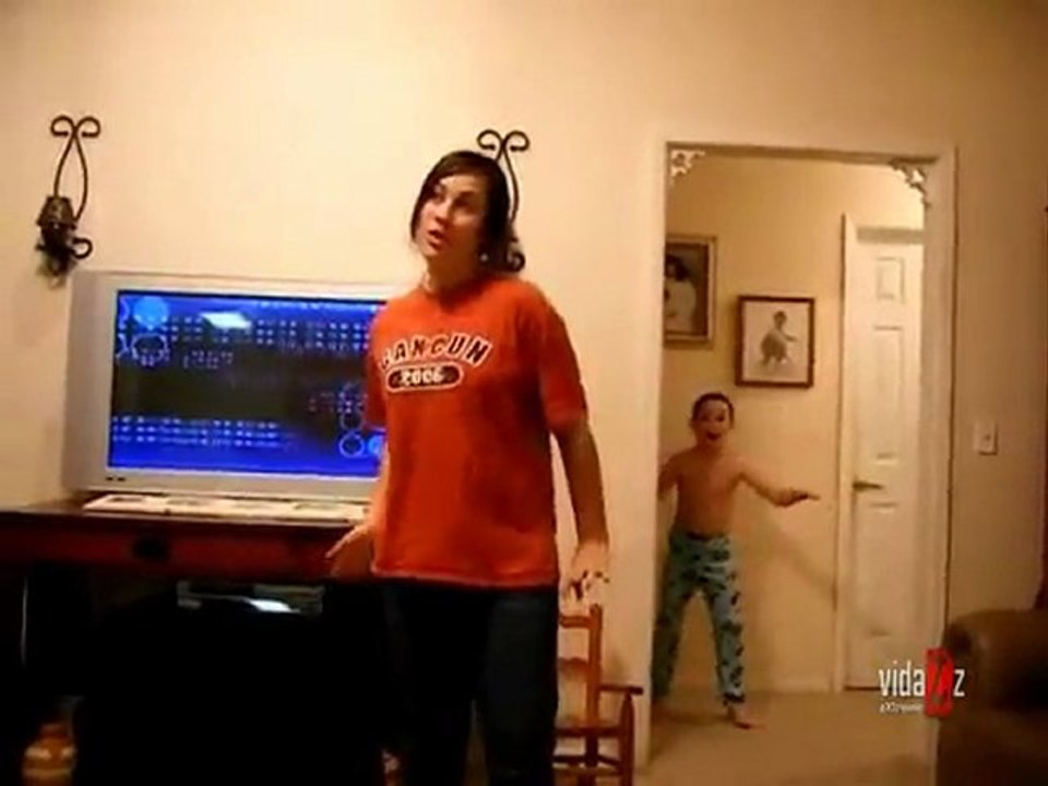 Dance Bomb!
