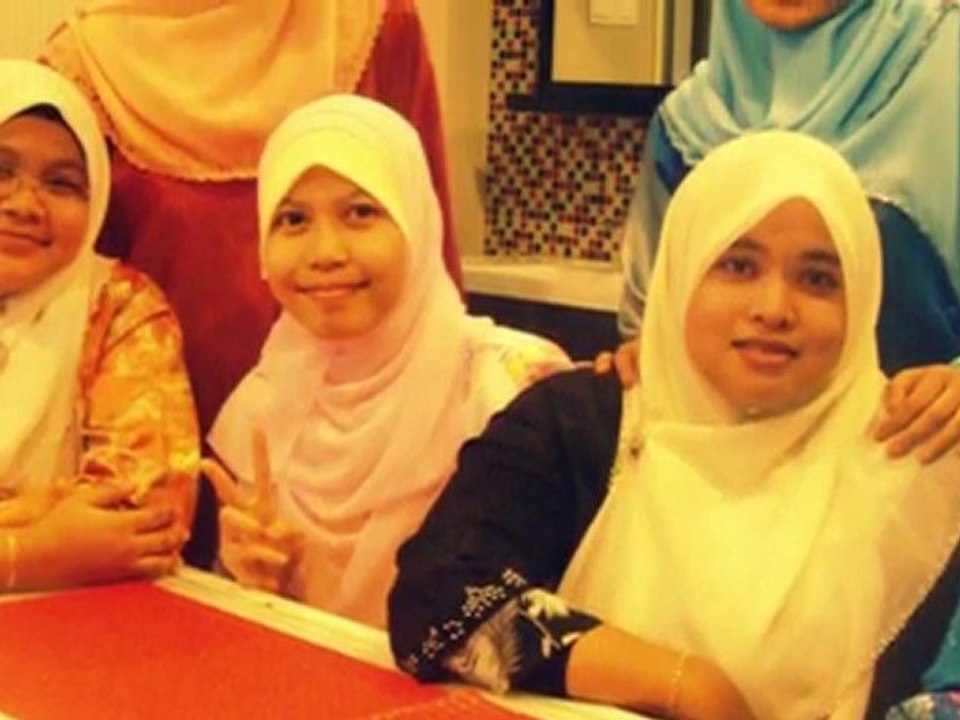 riang ria