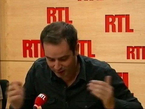 Les portraits chrono de Tanguy Pastureau : Carla Bruni