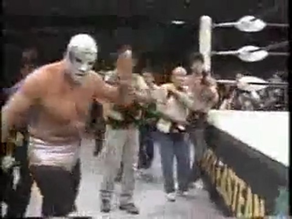 Mil Mascaras, Tiger Mask & Great Sasuke vs Dos Caras, Dynamite Kid & Kuniaki Kobayashi--PT3