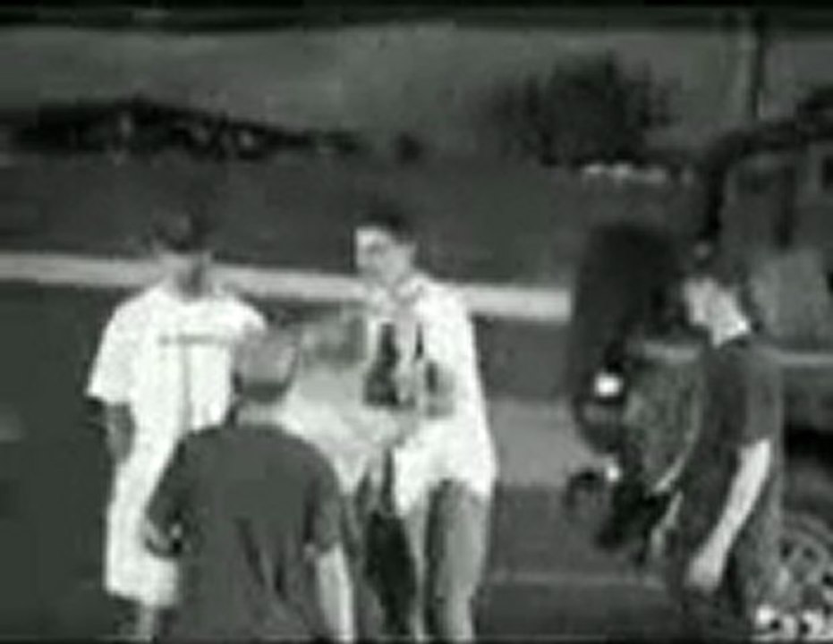 un mec qui rigole pa