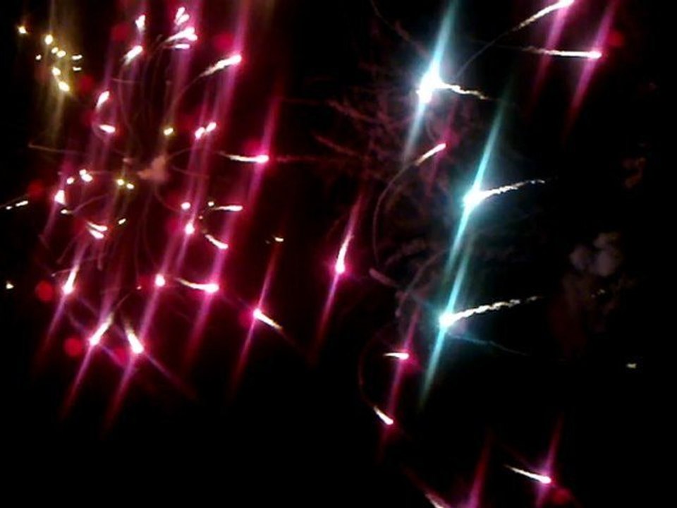 Feu d'artifice Foire St Denis à Brix le 01 octobre 2011