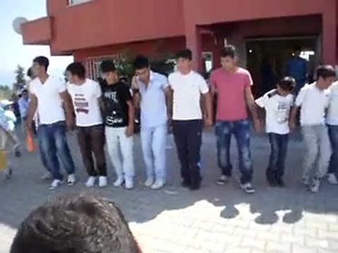 Gençler kopuyor harika halay oyun havası @ MEHMET ALİ ARSLAN Grup