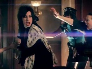 Falling In Reverse - The Drug In Me Is You