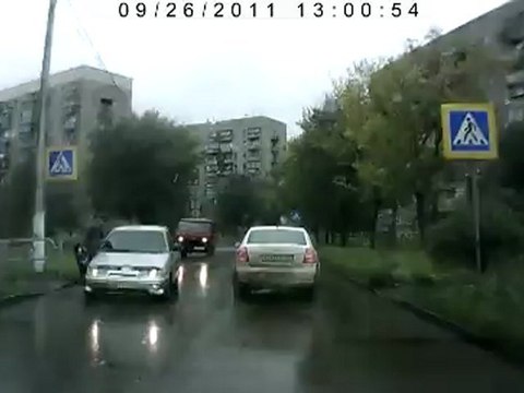 Пешеход и десятка