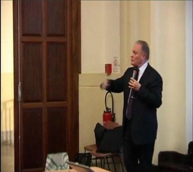 François ASSELINEAU sur la loi Giscard-Pompidou de 1973