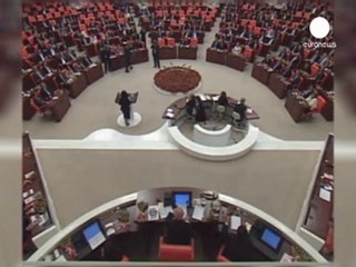 BDP'li ve bağımsız milletvekilleri TBMM'de yemin etti