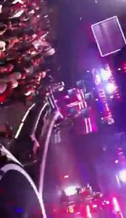 DMX & Swizz Beatz - Get At Me Dog - Live @ BET Hip Hop Awards 2011