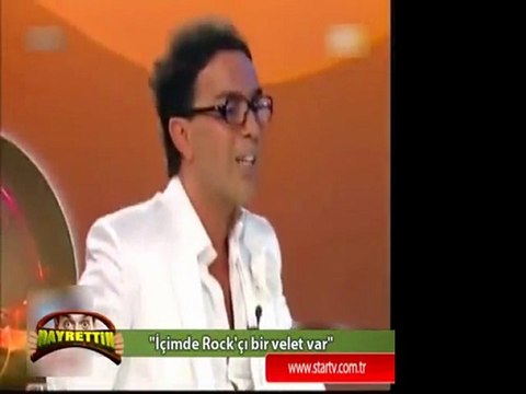 Hayrettin - Yılmaz Morgül İçimde Rockçı Bir Velet Var (slayttv)