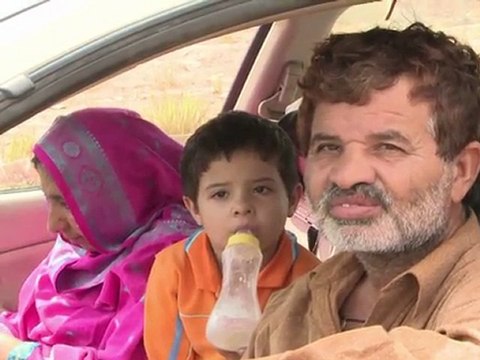 Libye: des centaines de civils fuient les combats à Syrte