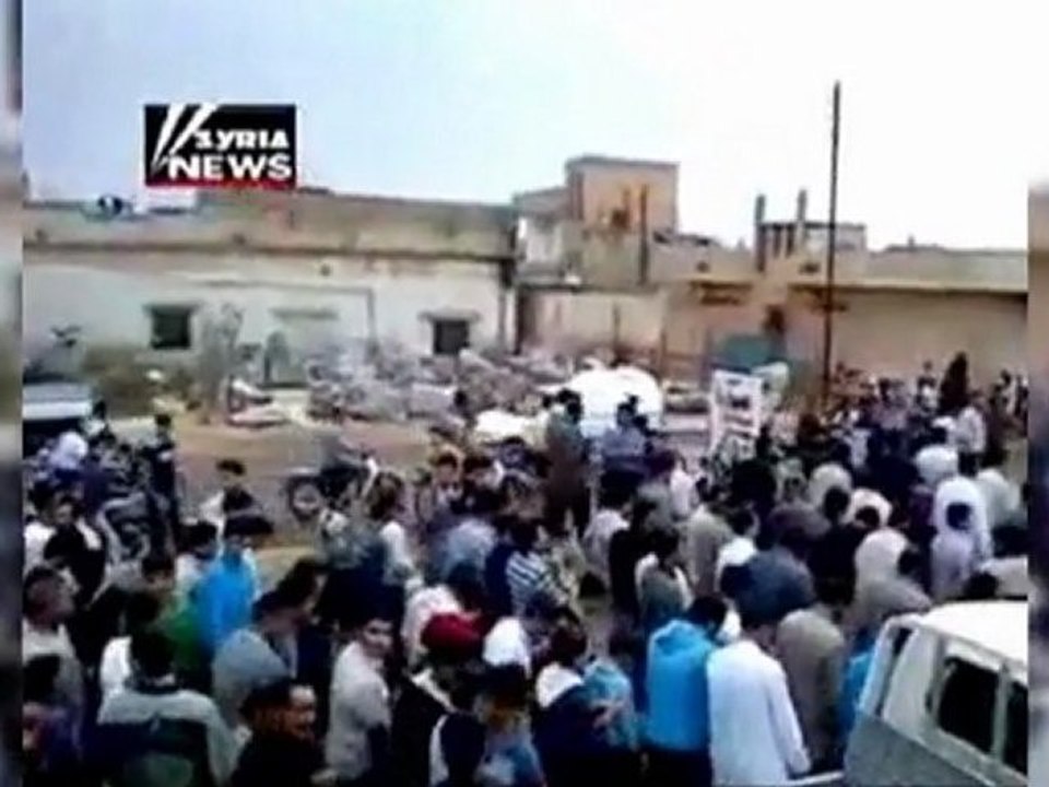 Syrian forces reclaim Rastan