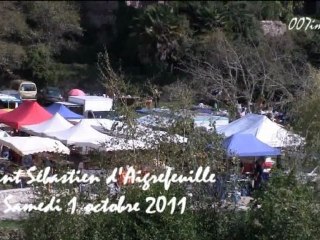 20111001 St seb marché et vide grenier