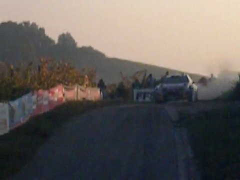 Sebastien Loeb au rallye de france 2011 vendredi 30 septembre 2011