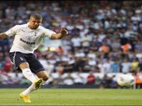 Tottenham 2-1 Arsenal Van der Vaart, Ramsey, Walker superb-strike