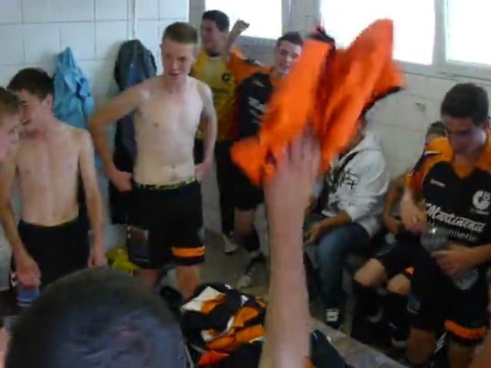 U17