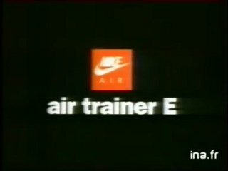 Pub Nike Air Trainer E (1991)