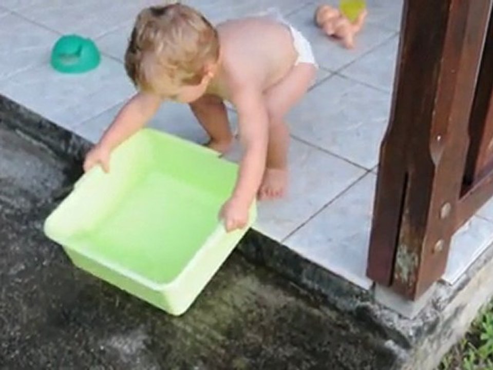 Le_bain_de_bebe_20092011