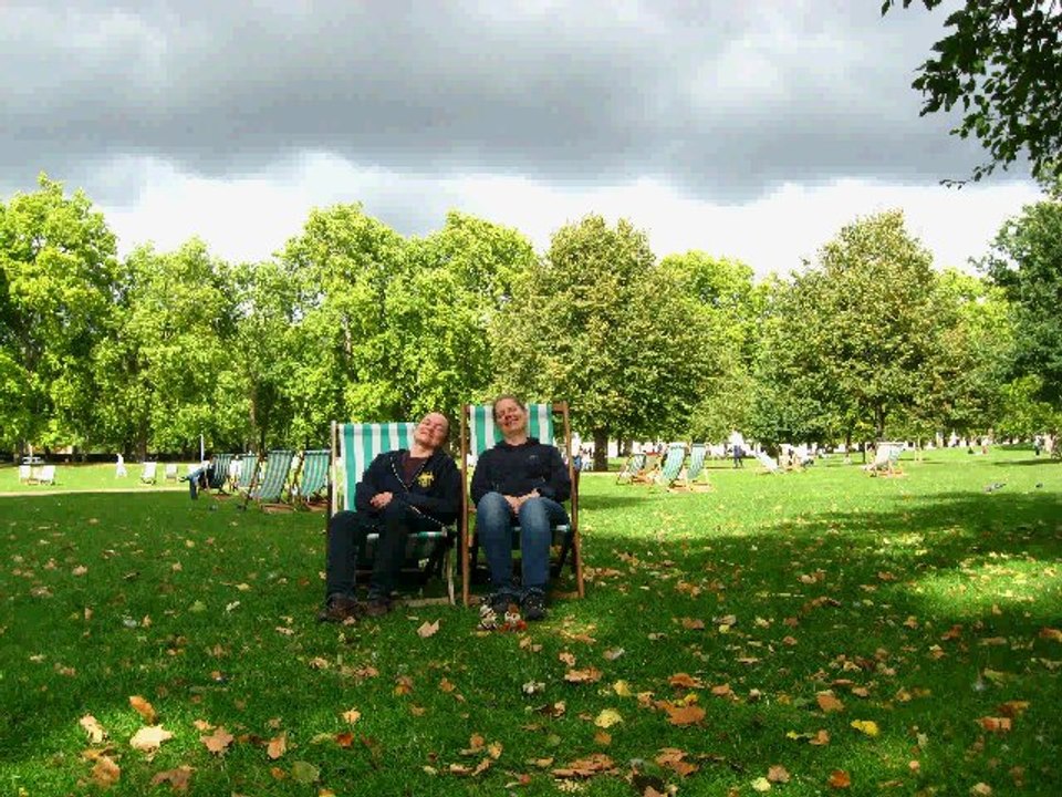 CoCo &Tetelle R goin' to London