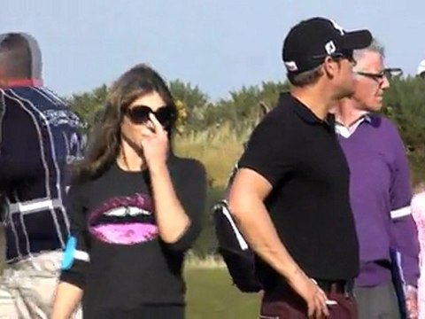 Elizabeth Hurley and Shane Warne Get Engaged