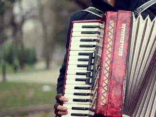 Esad Ademi - Kurre mos u gezofsh... - -www.Shqipet.eu