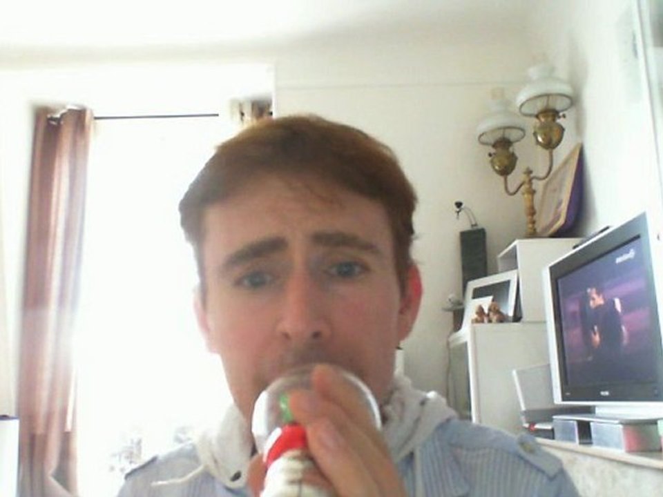 Wiwi égratigne "little wing"