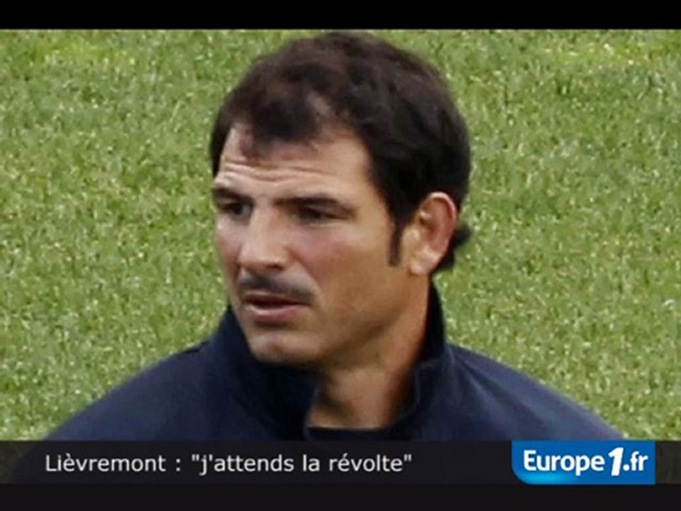 Lièvremont : "j'attends la révolte"