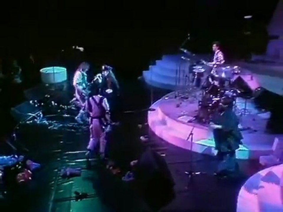 Culture Club - Karma Chameleon (From "Live In Sydney" DVD)