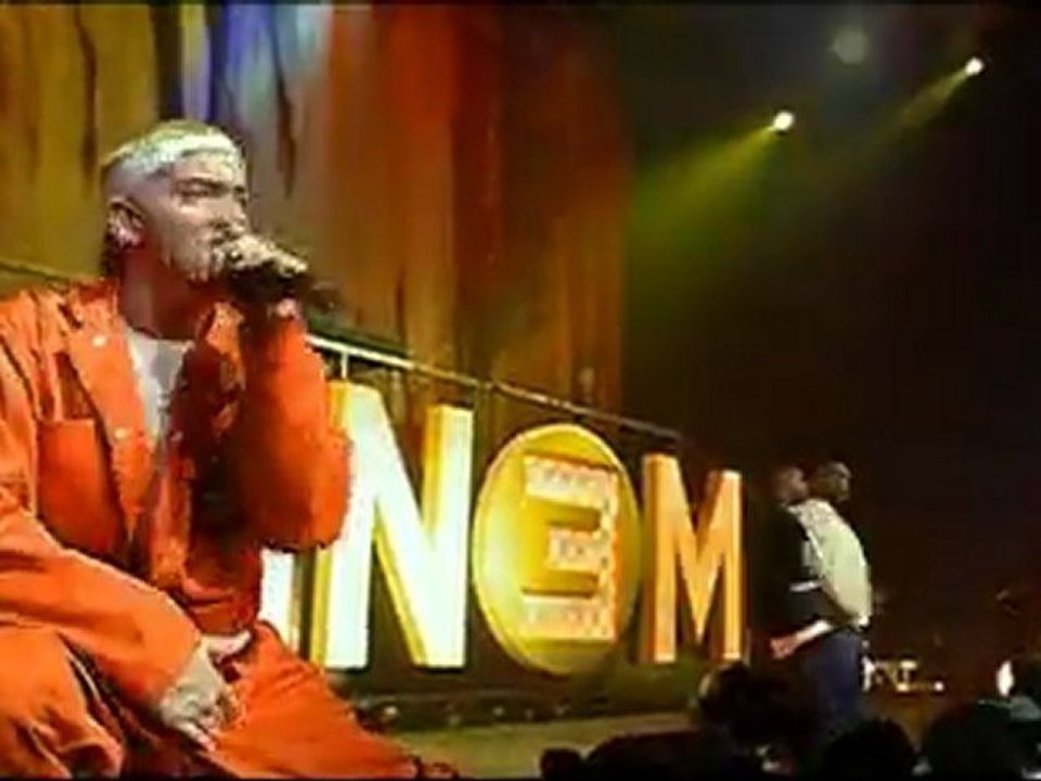 Eminem - Real Slim Shady (From "The Up In Smoke Tour" DVD)