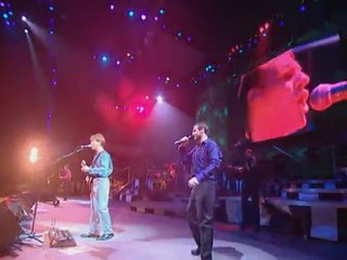 Wet Wet Wet - Julia Says (From "Playing Away At Home" DVD)