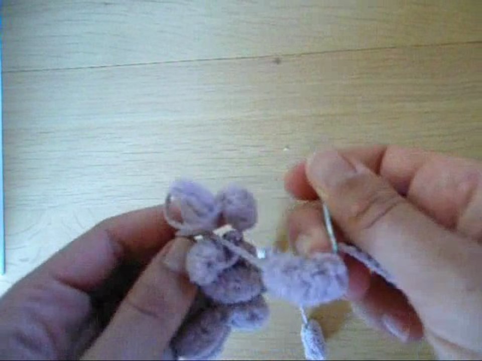 Comment tricoter la laine pompon ? - Vidéo Dailymotion