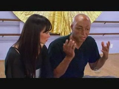 JR Martinez and Karina Smirnoff Dancing with the Stars ...