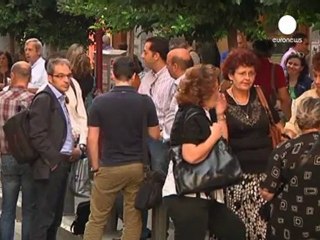 Los funcionarios griegos ocupan los ministerios