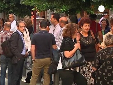 Los funcionarios griegos ocupan los ministerios