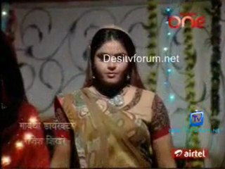 Mata Ki Chowki - 4th October 2011 Video Watch Online - pt1