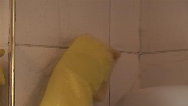 How To Bleach Grout On Tiles