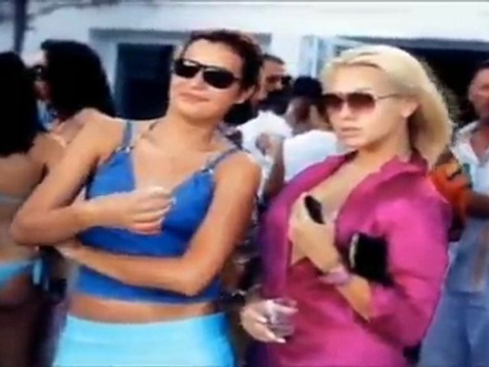 Shaggy feat. Cecile - Dame (SUMMER IN KINGSTON 2011) (Official Music Video) HD