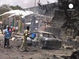 Somali'de bombalı saldırı: En az 70 ölü