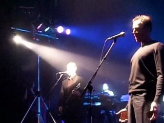 Midge Ure - Vienna (From "Rewind: The Greatest Hits Tour" DVD)