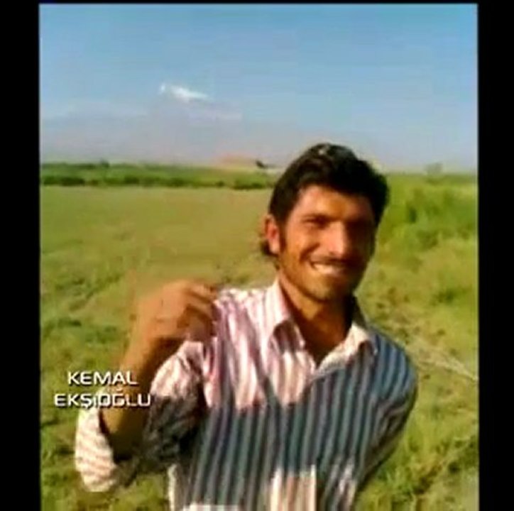 Genç Köy Ağasından Tüm Kızlara Çağrı