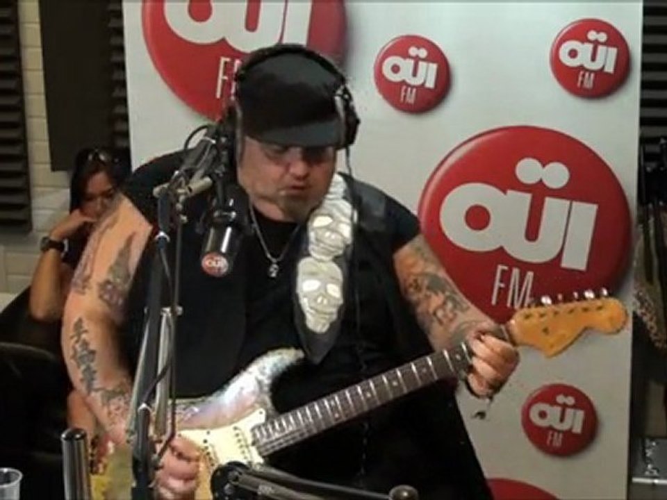 Popa Chubby - A Love That Will Not Die - Session Acoustique OÜI FM