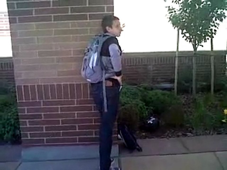 VID 00018-20111004-1502