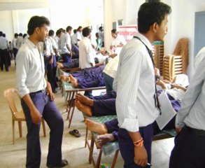 MANADALI BIRTH ANIVERSERY(85)-BLOOD DONATION-RED CROSS VIJAYAWADA4-8-11
