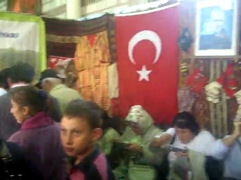 2011 Sivas Günleri Feshane'de Akıncılar'dan Sultan Ardıç Ağlatma Gelem Türküsü
