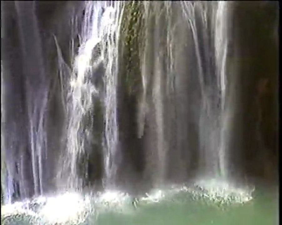 Cascade de Sillans exercice de purification avec voix du Maître Omraam Mikhaël Aïvanhov