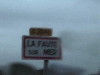 RECONSTRUCTIONS - Retour à la Faute-sur-Mer 10 mois après Xynthia - [HD]