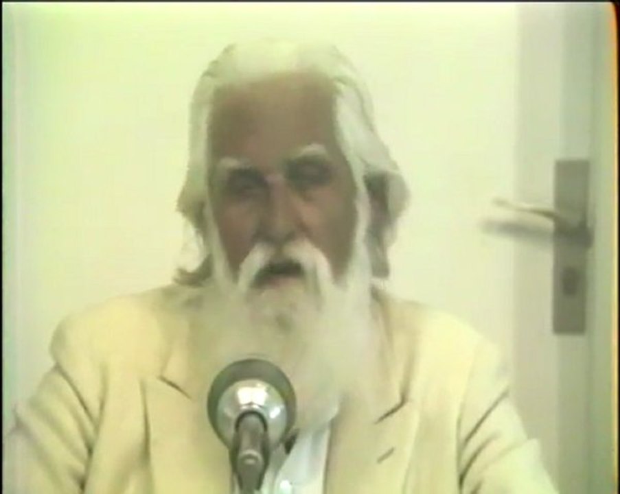 Tout est magique dans la vie.  Omraam Mikhaël Aïvanhov